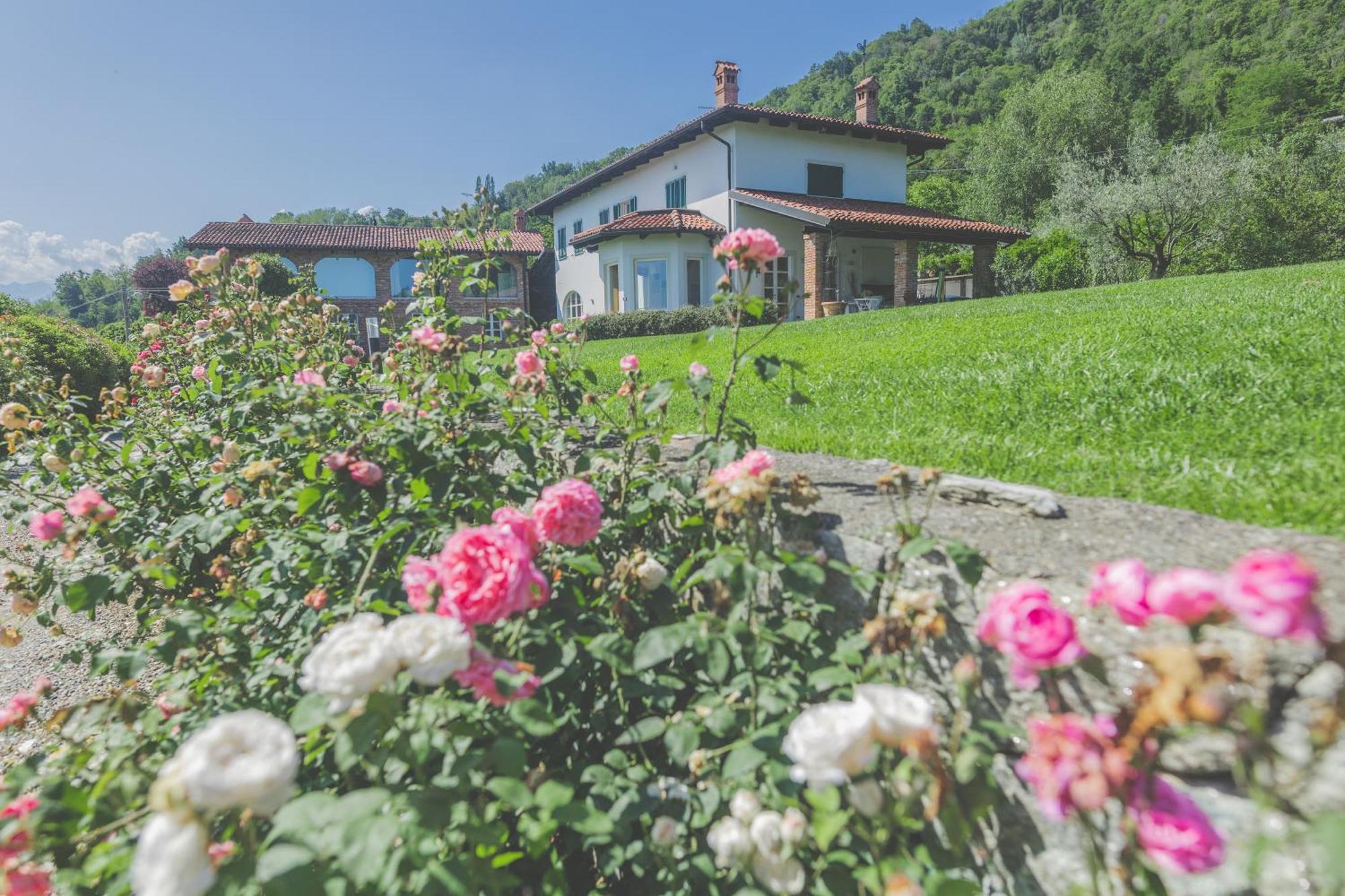 Myvilla Suites Palazzo Canavese Exterior foto